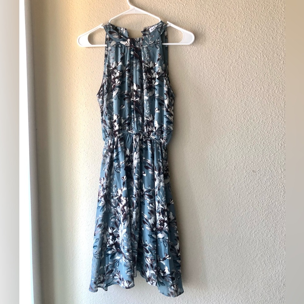 Halter neck flowery dress
